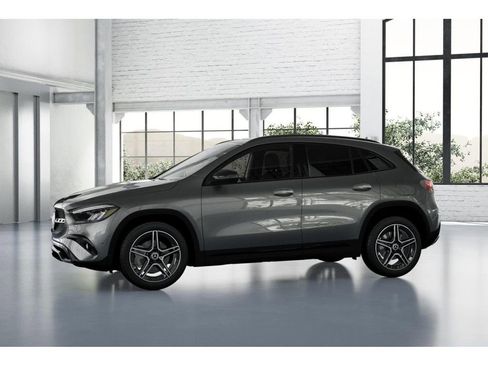 New 2026 Mercedes-Benz GLA 250 4MATIC image 36