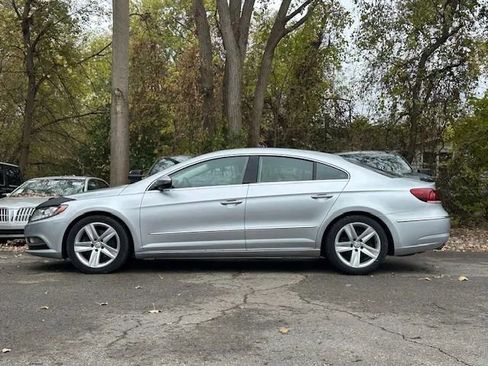 Used 2013 Volkswagen CC Sport image 14