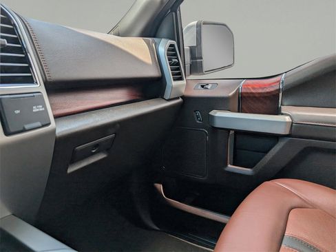 Used 2020 Ford F150 King Ranch image 31