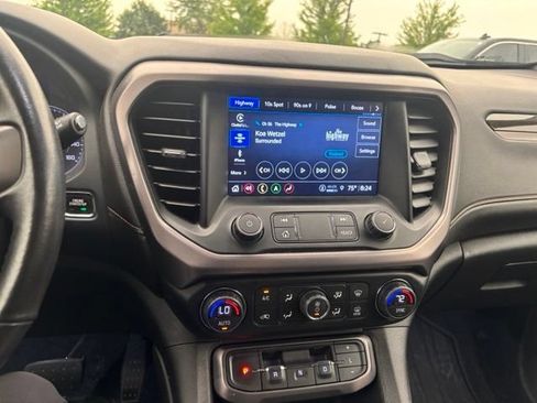 Used 2022 GMC Acadia AT4 w/ Trailering Package AWD/4WD image 12