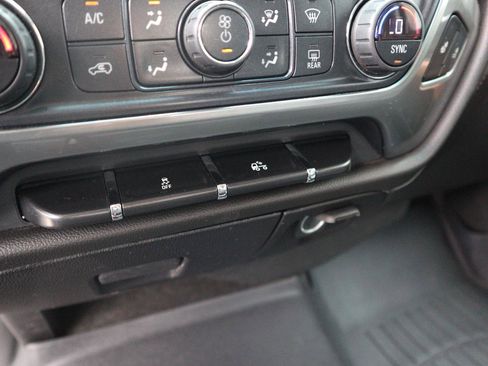 Used 2014 Chevrolet Silverado 1500 LTZ image 38