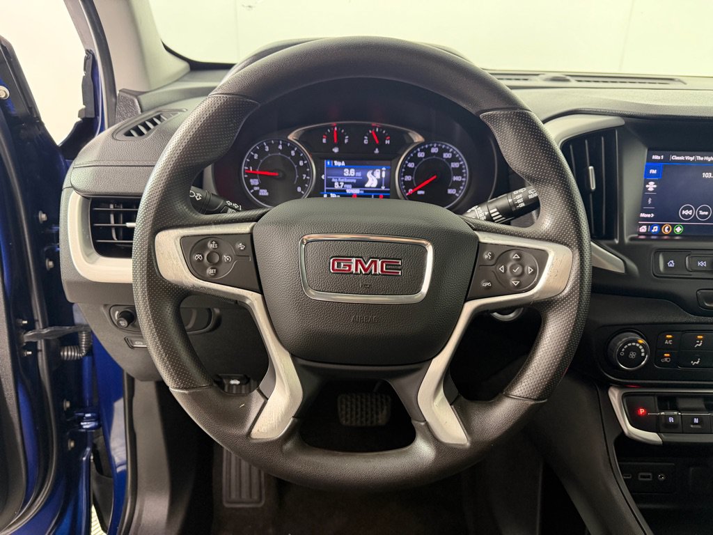 Used 2022 GMC Terrain SLE w/ Elevation Edition FWD image 12