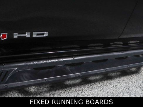 Used 2023 GMC Sierra 2500 AT4 w/ AT4 Preferred Package image 12