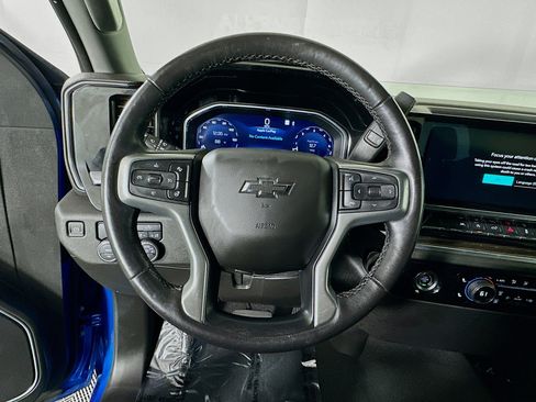 Used 2022 Chevrolet Silverado 1500 RST RWD image 15