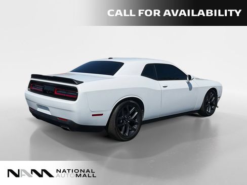 Used 2021 Dodge Challenger GT w/ Blacktop Package RWD image 5
