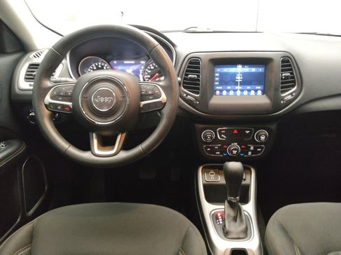 Used 2018 Jeep Compass Sport w/ Tech Group image 22