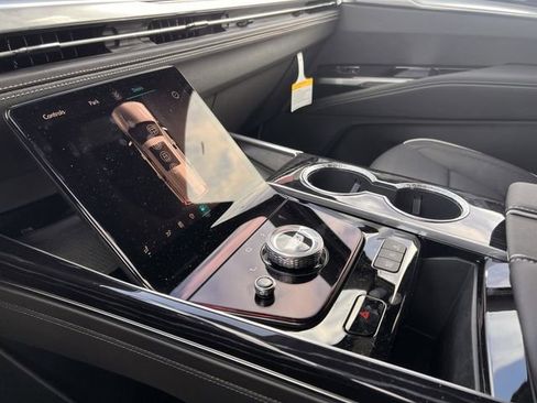 Certified 2026 Cadillac Escalade Sport w/ Touring Package image 20