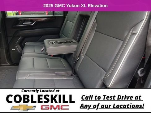 Used 2025 GMC Yukon XL Elevation w/ LPO, Elevation Black Package AWD/4WD image 14