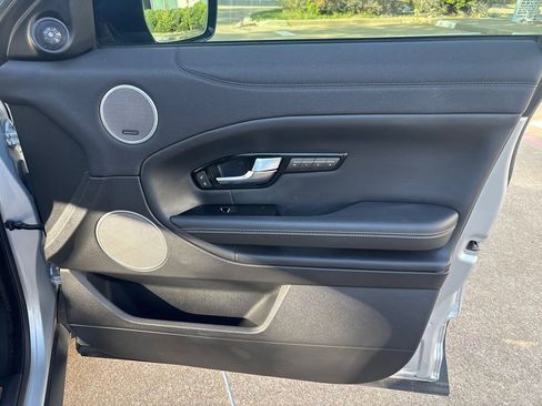 Used 2018 Land Rover Range Rover Evoque HSE image 29