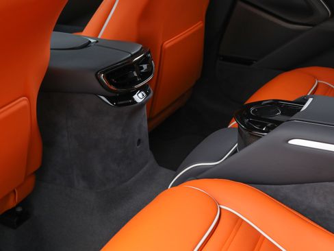 Certified 2024 Ferrari Purosangue image 61