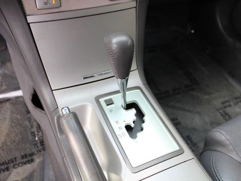 Used 2006 Toyota Solara SLE image 15