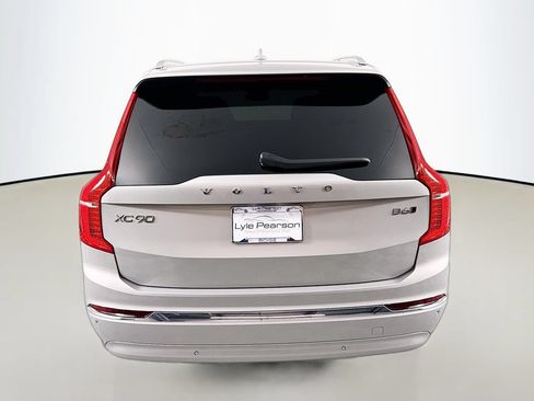 Used 2024 Volvo XC90 B6 Plus w/ Protection Package AWD/4WD image 10