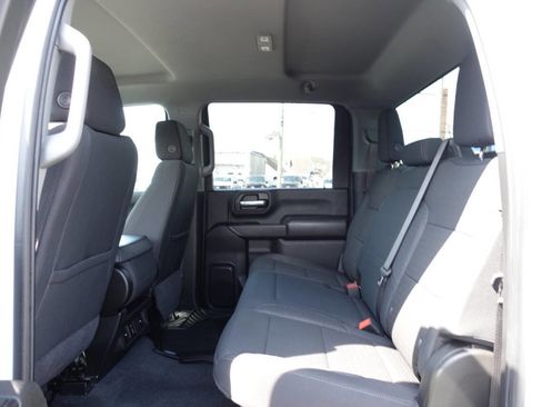 Used 2025 Chevrolet Silverado 2500 Custom w/ Custom Convenience Package AWD/4WD image 23