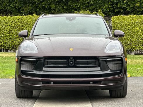 Certified 2025 Porsche Macan GTS AWD/4WD image 11