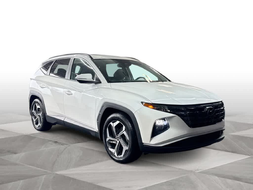 Used 2022 Hyundai Tucson SEL w/ Convenience + Premium Package FWD image 2