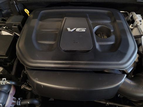 Used 2018 Jeep Grand Cherokee High Altitude image 30