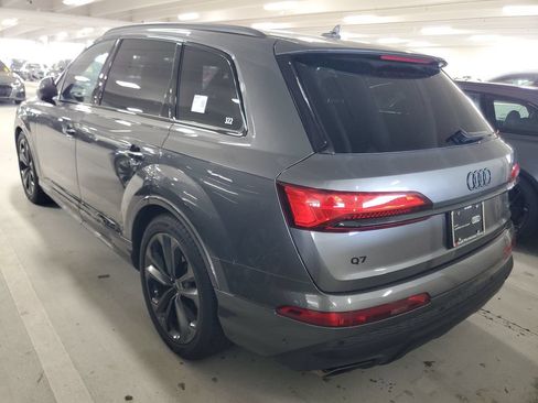 Used 2026 Audi Q7 3.0T Premium Plus w/ Premium Plus Package AWD/4WD image 4