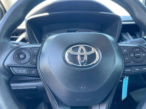 Certified 2025 Toyota Corolla LE FWD image 7