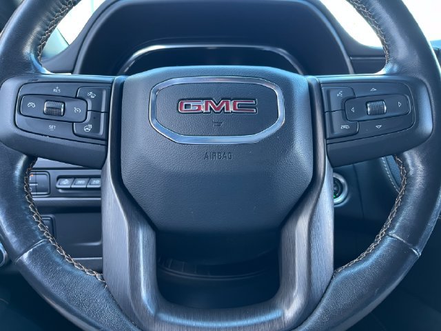 Used 2023 GMC Yukon AT4 w/ Technology Package AWD/4WD image 22