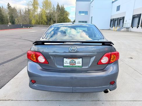 Used 2010 Toyota Corolla S image 4