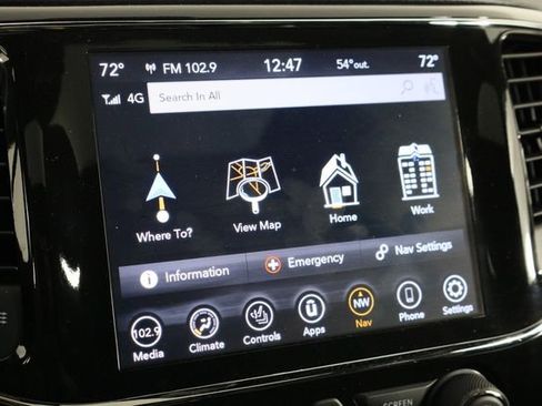 Used 2022 Jeep Grand Cherokee Limited image 35