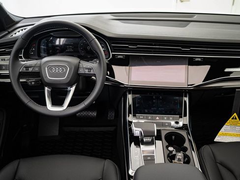 Used 2025 Audi Q7 2.0T Premium Plus w/ Premium Plus Package image 30