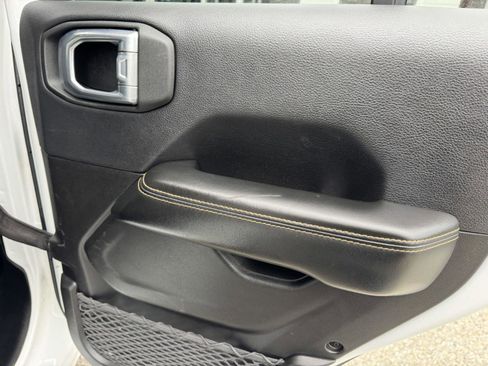 Certified 2024 Jeep Wrangler Sahara image 13