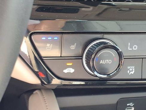 Used 2024 Honda Accord Touring image 18