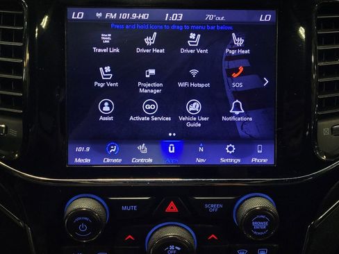 Used 2020 Jeep Grand Cherokee Limited w/ Luxury Group II image 25