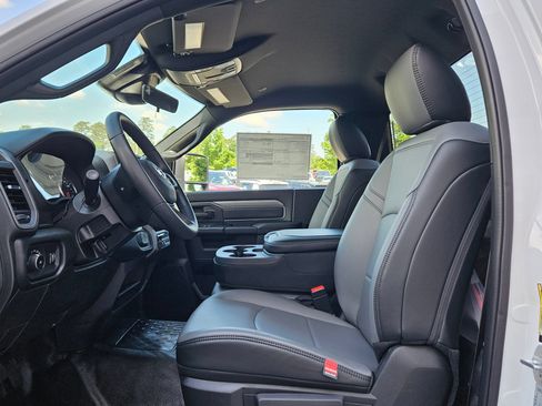 New 2026 RAM 3500 Tradesman AWD/4WD image 22