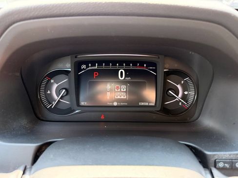 Used 2024 Honda Passport TrailSport image 12