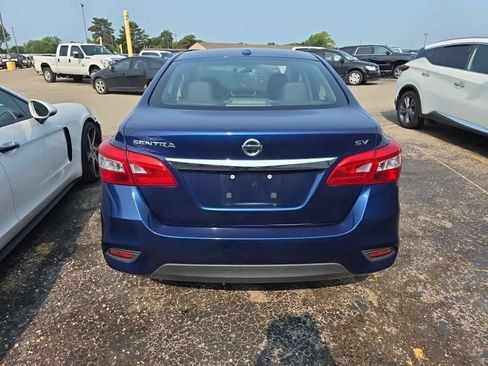 Used 2018 Nissan Sentra SV FWD image 4