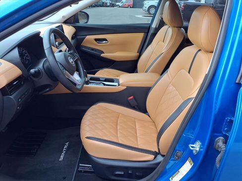 Used 2024 Nissan Sentra SV w/ SV Premium Package image 11