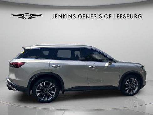 Used 2023 INFINITI QX60 Luxe w/ Cargo Package FWD image 5