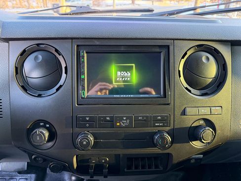 Used 2016 Ford F350 XL w/ Power Equipment Group image 30