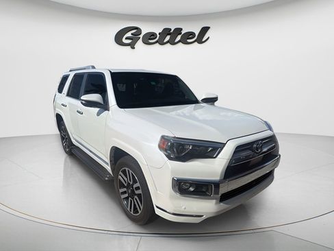 Used 2024 Toyota 4Runner Limited AWD/4WD image 2