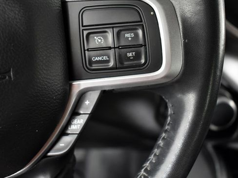 Used 2019 RAM 2500 Big Horn image 30