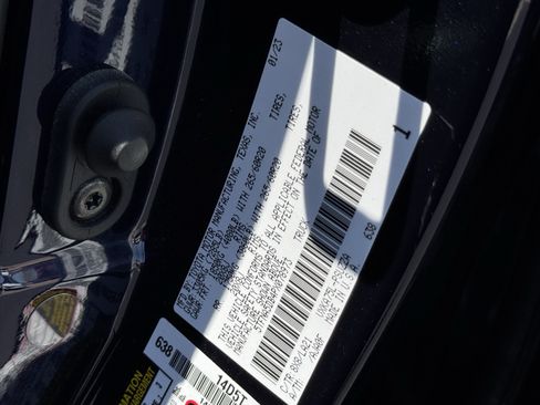 Used 2023 Toyota Tundra Platinum AWD/4WD image 41