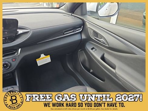 New 2026 Buick Envista Preferred FWD image 14