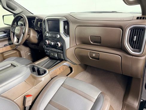 Used 2022 GMC Sierra 1500 Denali w/ Denali Premium Package AWD/4WD image 32
