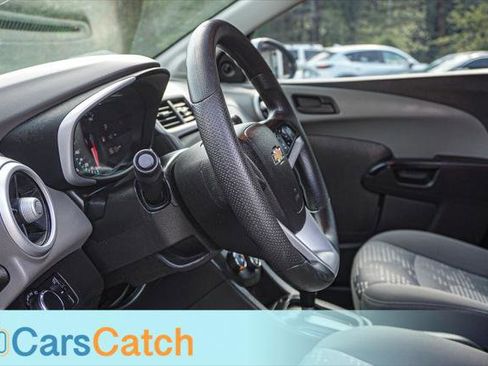 Used 2019 Chevrolet Sonic LS image 18