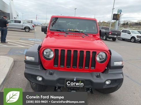 Used 2020 Jeep Wrangler Unlimited Sport image 2