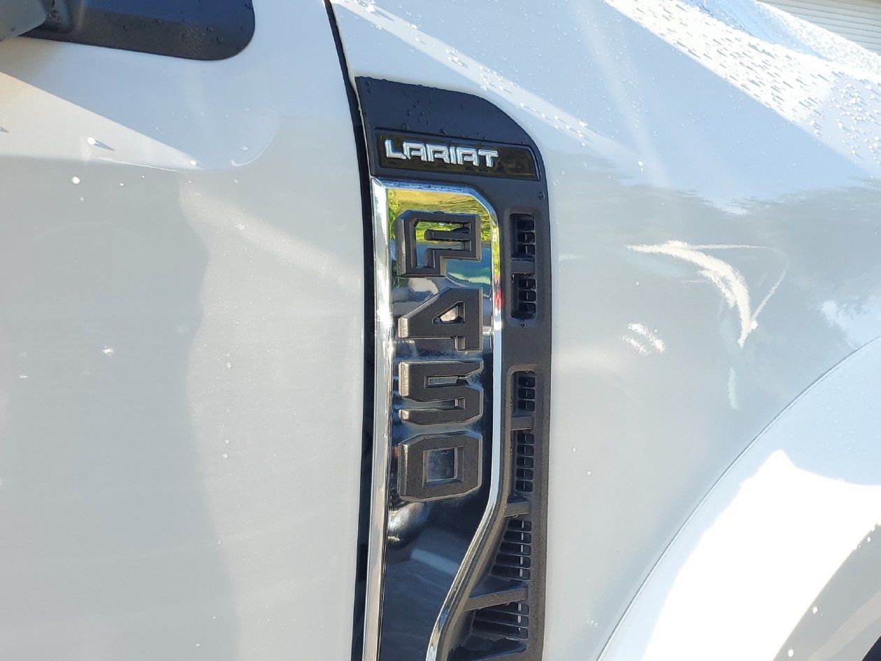 Used 2024 Ford F450 Lariat w/ Lariat Ultimate Package AWD/4WD image 7