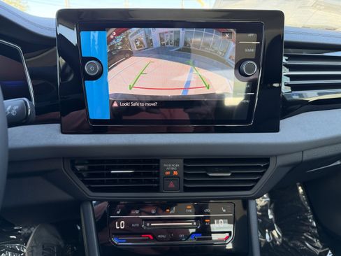 New 2026 Volkswagen Jetta SE image 21