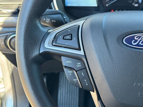 Used 2020 Ford Fusion SE image 21