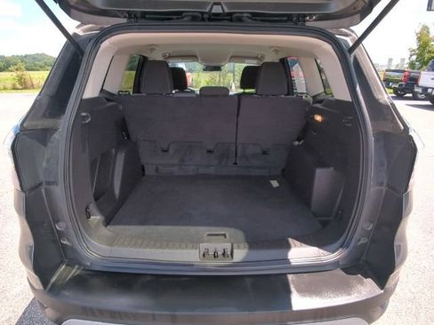 Used 2017 Ford Escape SE AWD/4WD image 32
