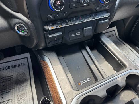 Used 2020 Chevrolet Silverado 1500 High Country w/ Safety Package II RWD image 19