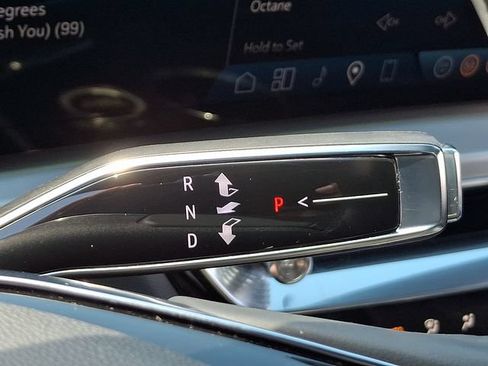 Certified 2024 Cadillac Lyriq Luxury AWD/4WD image 14