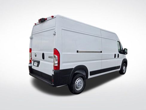 New 2026 RAM ProMaster 2500 w/ Convenience Group FWD image 3