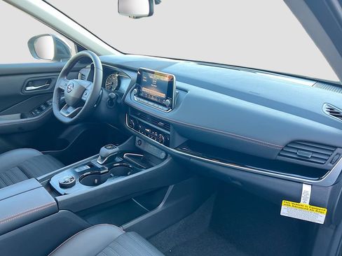 New 2026 Nissan Rogue Rock Creek image 27